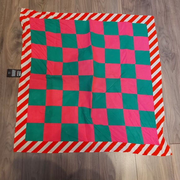 Lush Christmas Party Box Gameboard Knot Wrap - Picture 4 of 5